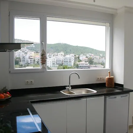 Apartment Bay View Gulluk